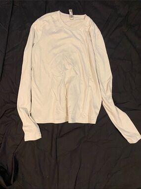 Aritzia Crew Neck Tee in Light Beige